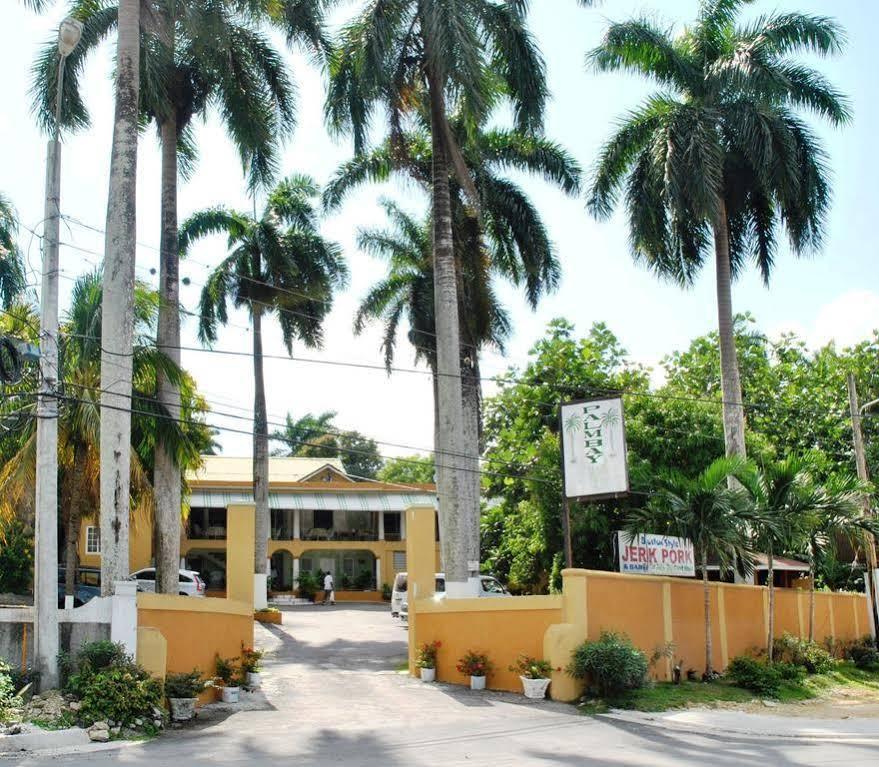 Palm Bay Guest House & Restaurant มอนเทโกเบย์ ภายนอก รูปภาพ